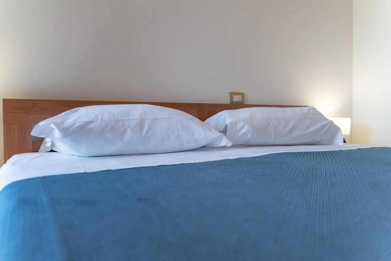La Meta Sporting Rooms Alghero 2*,  Italy